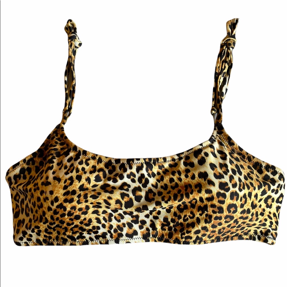 Brand new 2 piece bathing suit 👙